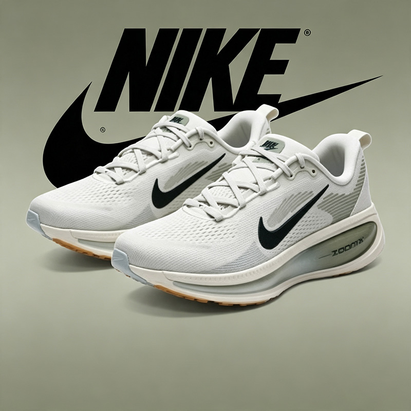 Men Shoes Size Nike - حذاء نايك للرجال للجري VOMERO 18،