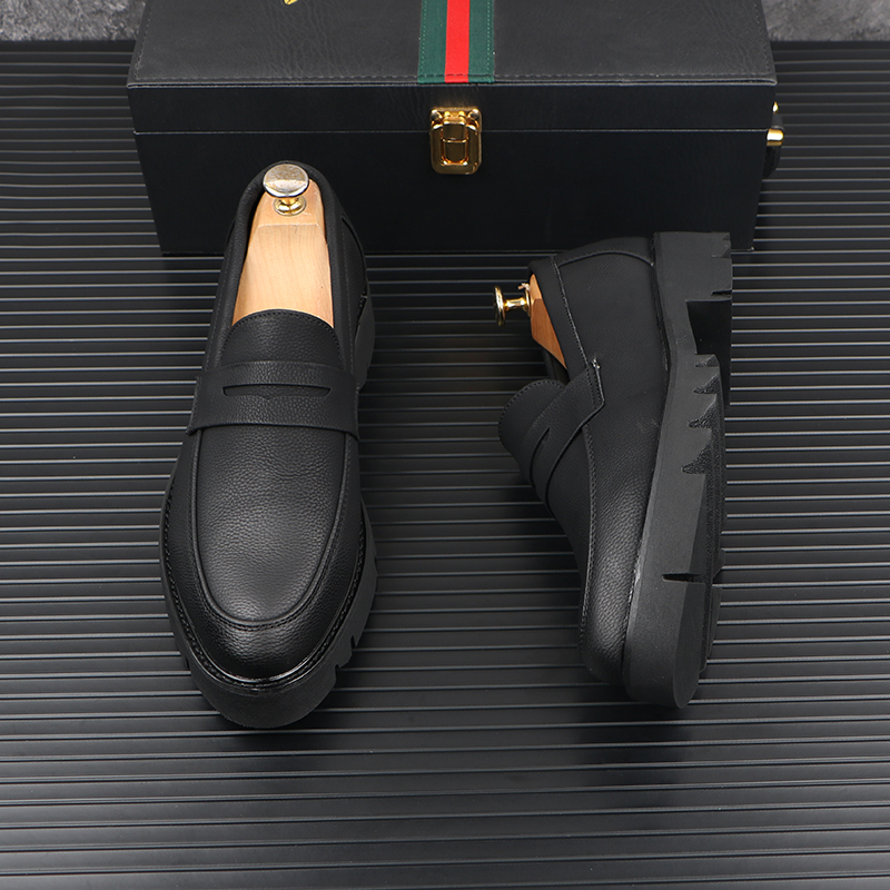 أحذية رجالية كاجوال من الجلد ا - مراجعة Men Shoes Prada وسعره