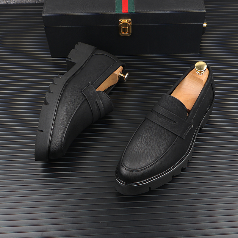 أحذية رجالية كاجوال من الجلد ا - مراجعة Men Shoes Prada وسعره