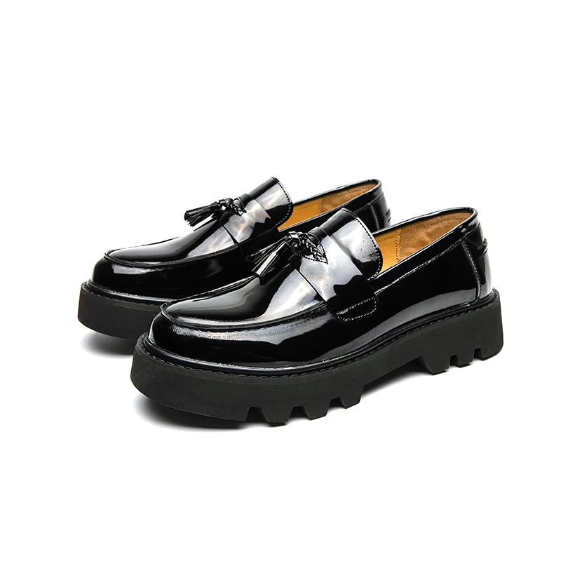 جديد أسود المتسكعون الرجال بول - مراجعة Men Shoes Prada وسعره