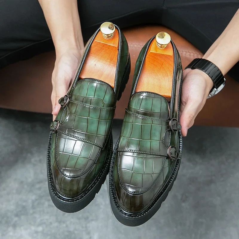 أحذية رجالية عصرية بنعل سميك و - مراجعة Men Shoes Prada وسعره