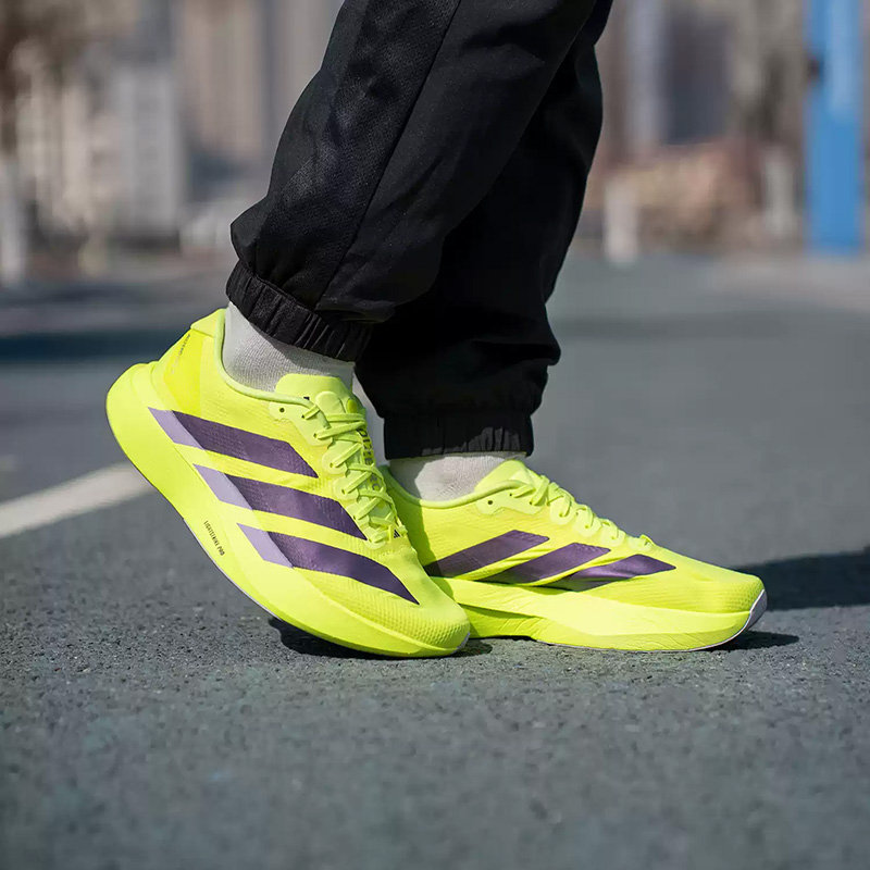 أحذية أديداس للرجال موديل EVO  - مراجعة Men'S Shoes Half Cut وسعره