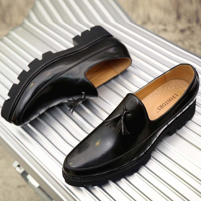 2021 الفاخرة العلامة التجارية  - مراجعة Men Shoes Prada وسعره
