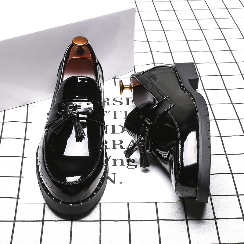 إيطاليا الفاخرة العلامة التجار - مراجعة Men Shoes Prada وسعره