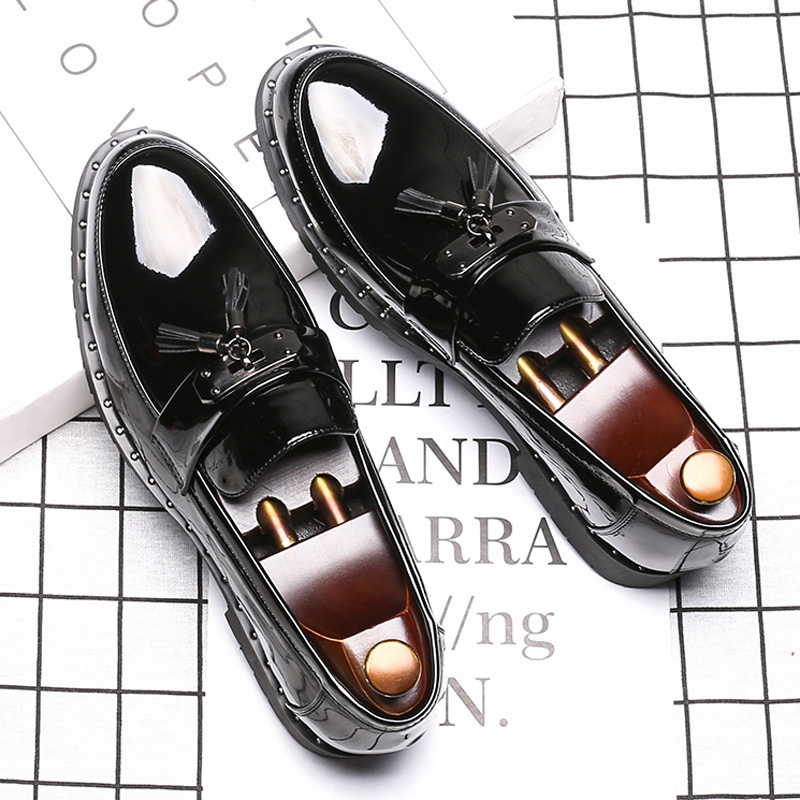 إيطاليا الفاخرة العلامة التجار - مراجعة Men Shoes Prada وسعره
